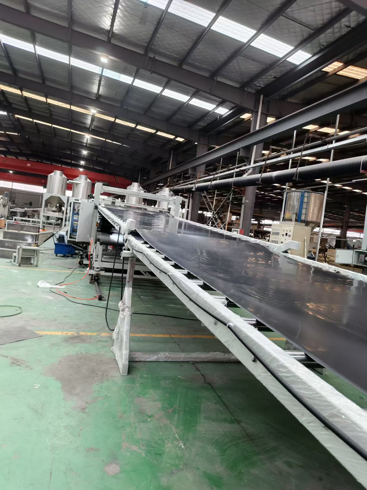 TPE汽车脚垫生产线设备_TPE板挤出机_玖德隆